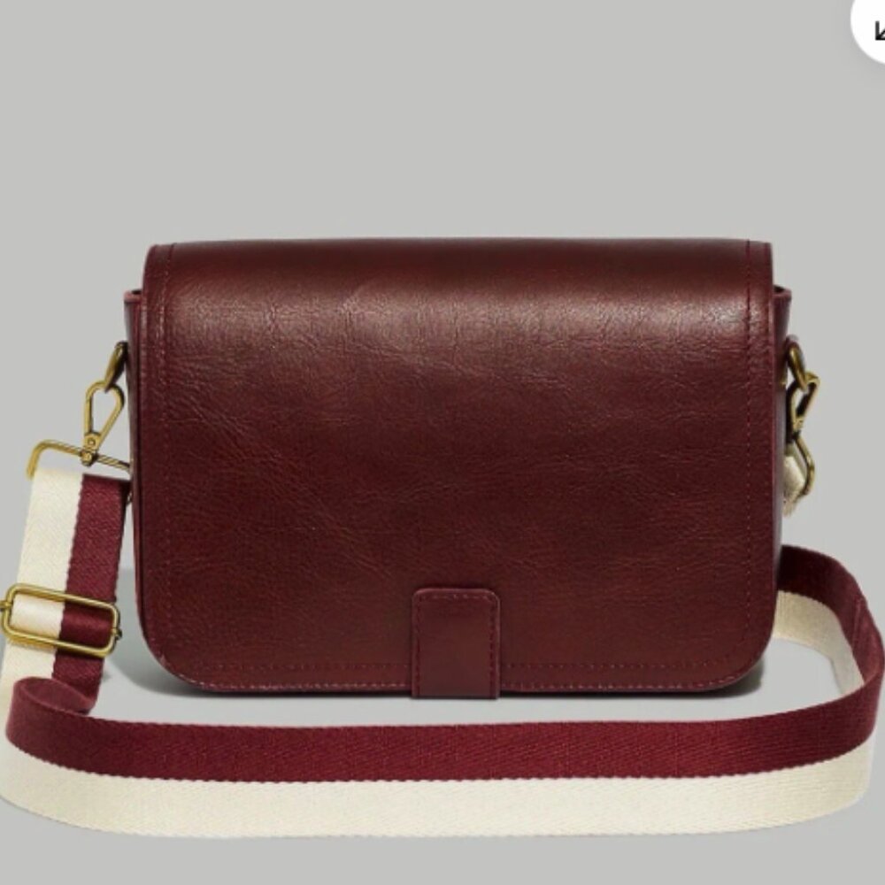 Madewell The Transport Flap Shoulder Bag in Maroon - Picture 2 of 3